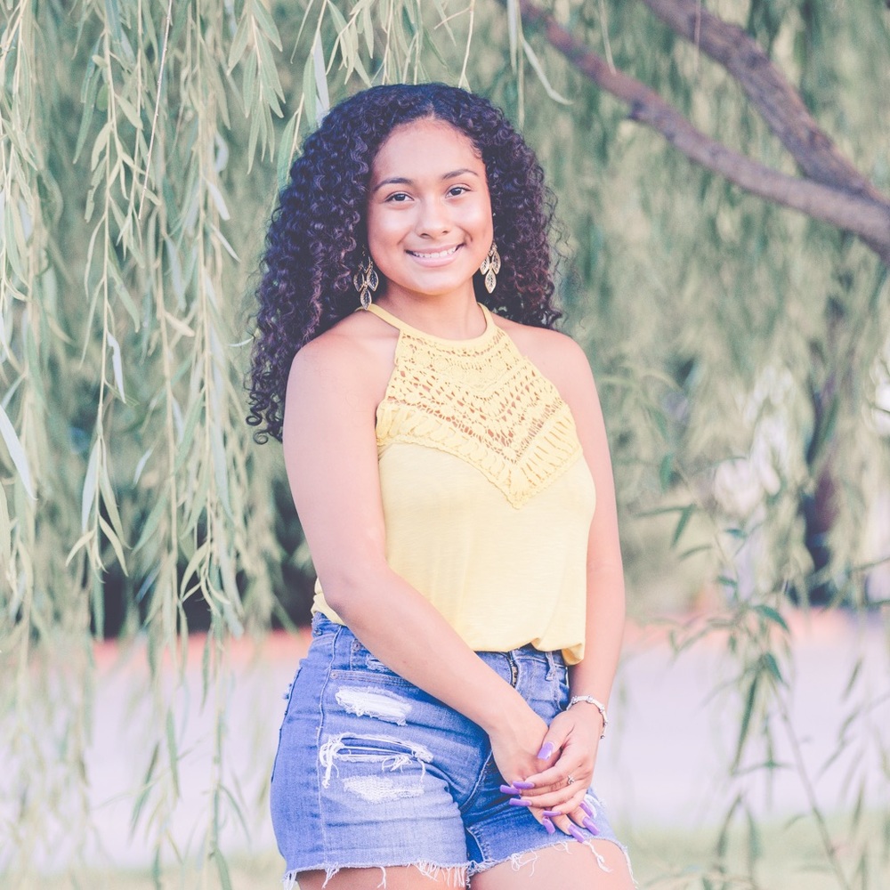 Meet your Posher, Janiece!